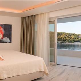 Luxury 6 Bedroom Brac Island Beach Front Villa With Heated Infinity Pool and lift near Sumartin sleeps 12